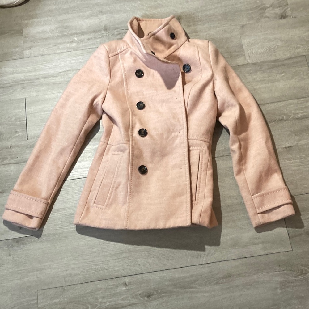 Pin peti coat